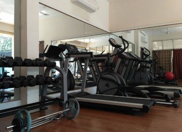Gym in 2 BHK Apartment at Swapnalok Towers, Malad East – for Rent