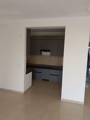  3 BHK Apartment at Omaxe The Palace, Gomti Nagar – for Rent