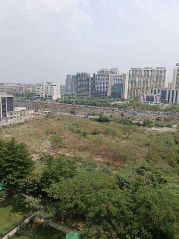 3 BHK Apartment – Garden View at Omaxe The Palace, Gomti Nagar - for Rent