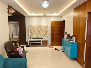 Bedroom in 2 BHK Apartment at Westin Vitthal Darshan CHS, Andheri West – for Rent