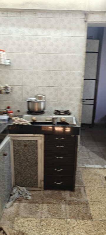 Kitchen in 1 BHK Apartment at Dahisar West – for Rent