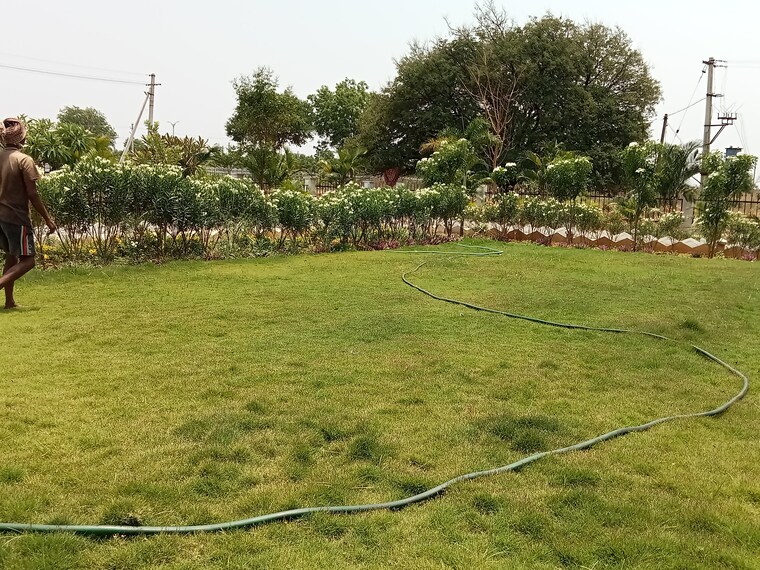 Garden, smart-city  167 Sq.Yd. Plot In Maheshwaram Hyderabad 8474659