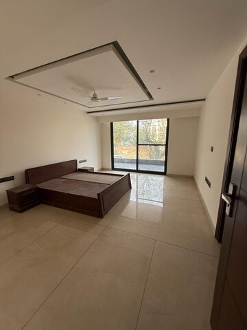 4 BHK Builder Floor For Rent in Sector 55