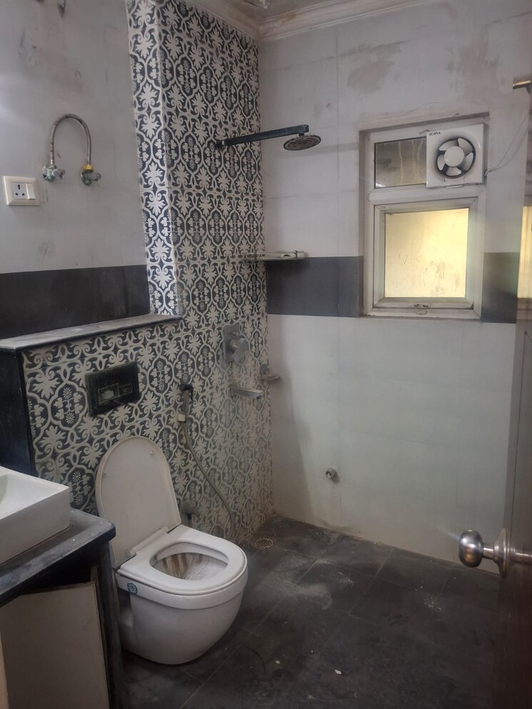 Bathroom, antriksh-overseas-apartment 3 Bedroom 1700 Sq.Ft. Apartment In Sector 50 Noida 8474649