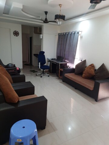2 BHK Apartment For Rent in G K Daffodils Housing Society, Pimple Saudagar