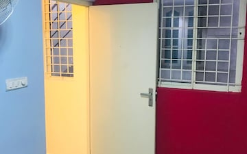 2 BHK Apartment For Rent in International Airport Road