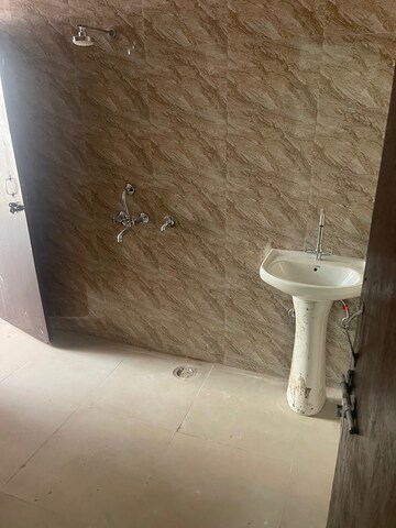 Floor Plan in 2 BHK Independent House at Delta I Greater Noida – for Sale
