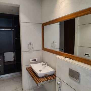 4 BHK Builder Floor – Exterior View View at Ansal Sushant Lok I, Sector 43 - for Rent