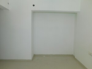 Master Bedroom in 2 BHK Apartment at Kalpataru Immensa, Kolshet Road – for Sale