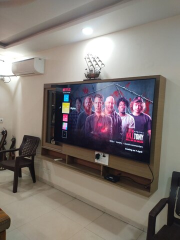 Floor Plan in 3 BHK Apartment at Gomti Nagar – for Rent