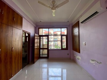  3 BHK Apartment at Sector 20 – for Rent