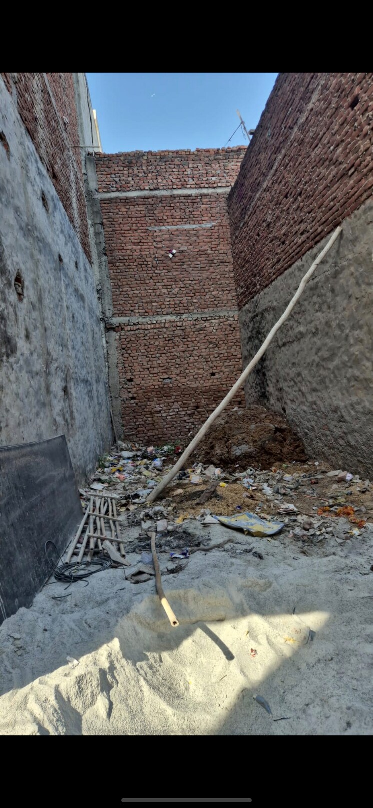 Garden, vinay nagar  50 Sq.Yd. Plot In Vinay Nagar Faridabad 8474901