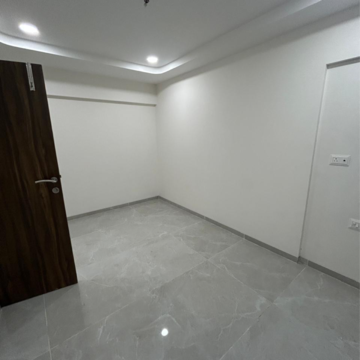 Room in 3 BHK Apartment at Gurukrupa Aagam, Railway Police Colony – for Rent