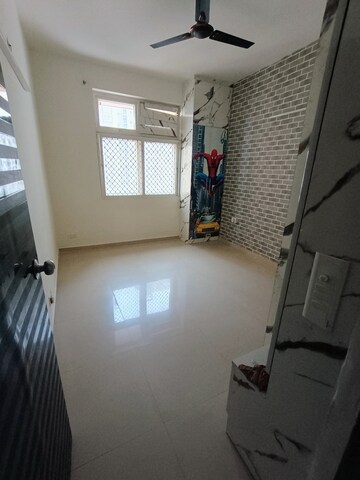 Bathroom in 4 BHK Villa at Amrapali Leisure Valley, Tech Zone 4 Greater Noida – for Rent