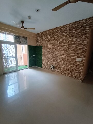Master Bedroom in 4 BHK Villa at Amrapali Leisure Valley, Tech Zone 4 Greater Noida – for Rent