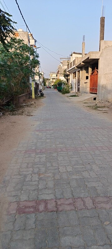  Plot – Exterior View View at Jankipuram - for Sale