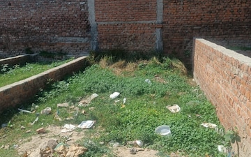Plot For Sale in Sector 143
