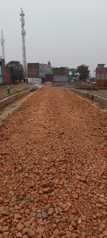  Plot – Garden View at Jankipuram Extension - for Sale