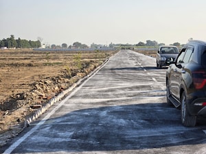  Plot For Sale in Jewar