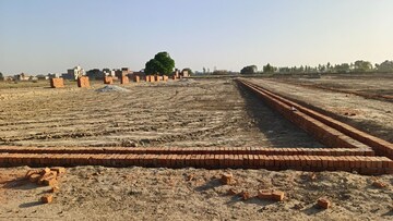 Plot – Garden View at Jankipuram Extension - for Sale