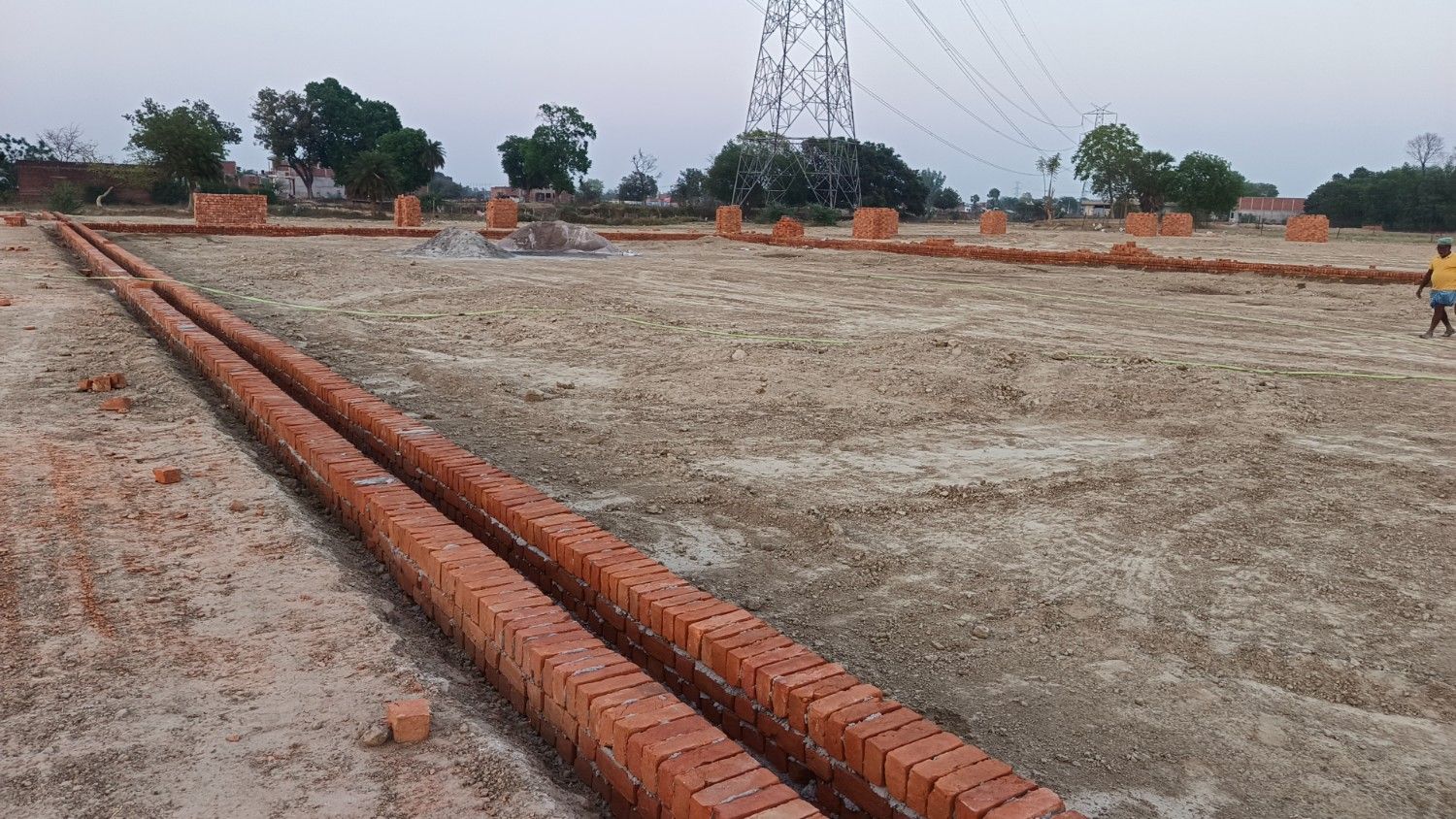 Plot For Sale in Navi Kot Nandana Plot