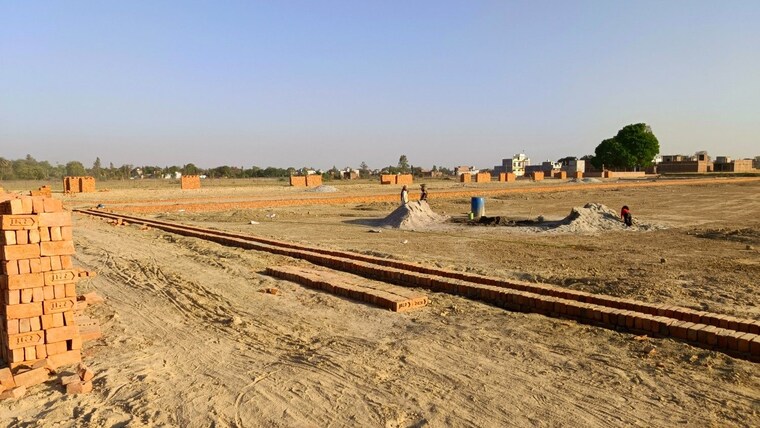 Garden, jankipuram extension  1006 Sq.Ft. Plot In Jankipuram Extension Lucknow 8474982