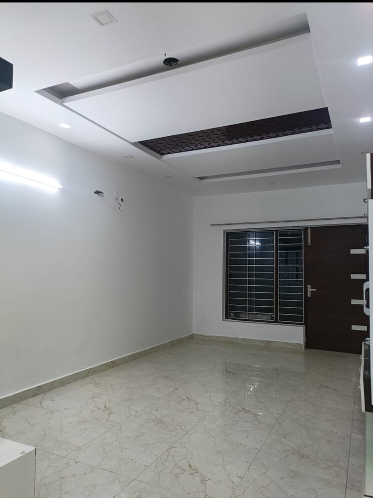 Master Bedroom, paschim vihar 3 Bedroom 1800 Sq.Ft. Builder Floor In Paschim Vihar Delhi 8474991