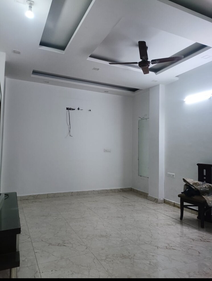 Master Bedroom, paschim vihar 3 Bedroom 1800 Sq.Ft. Builder Floor In Paschim Vihar Delhi 8474991
