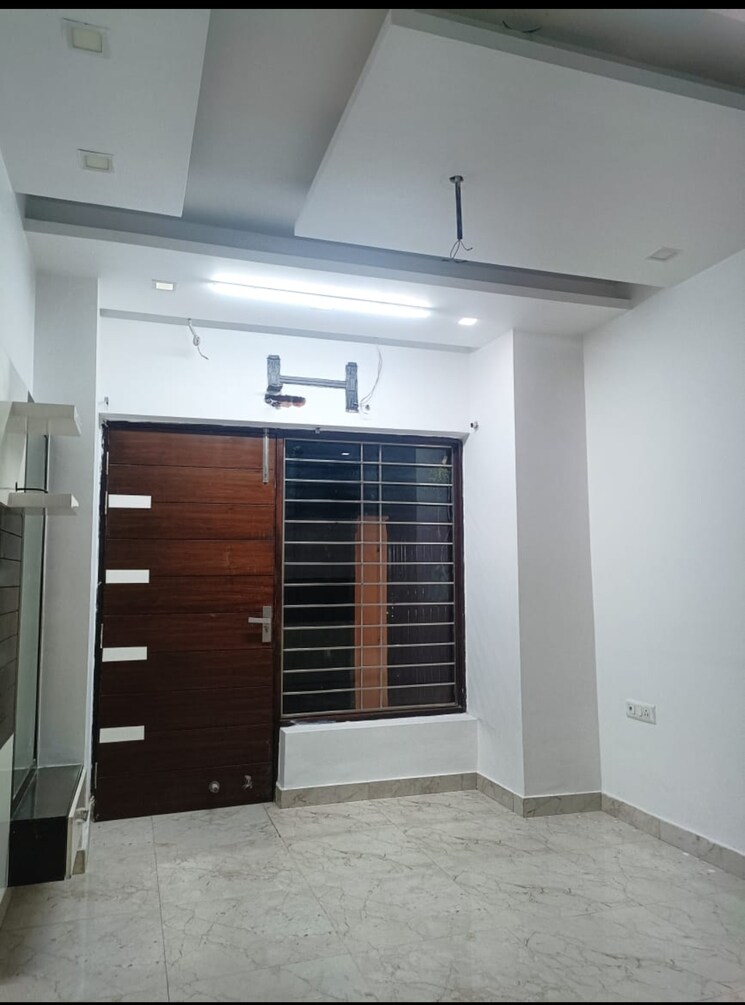 Bedroom, paschim vihar 3 Bedroom 1800 Sq.Ft. Builder Floor In Paschim Vihar Delhi 8474991