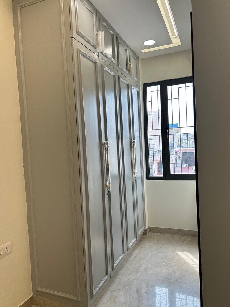 Bedroom, paschim vihar 3 Bedroom 1800 Sq.Ft. Builder Floor In Paschim Vihar Delhi 8475030