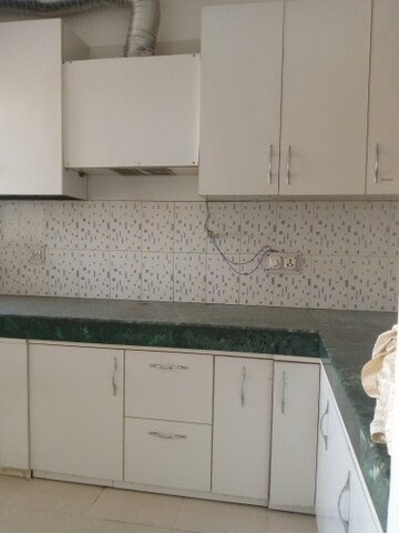 2 BHK Apartment For Rent in Conscient Habitat, Sector 99a