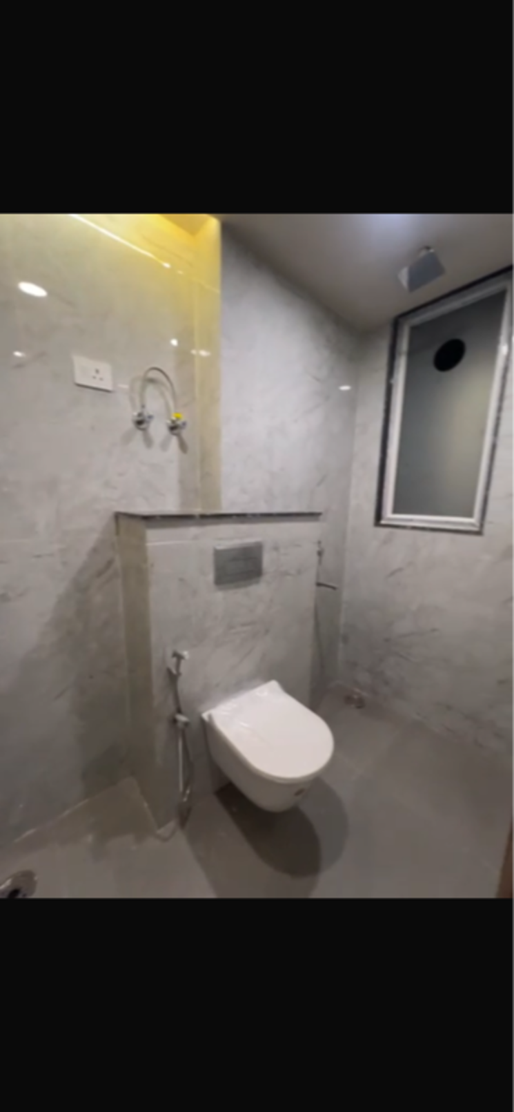 Bathroom, dera mandi 2 Bedroom 80 Sq.Yd. Builder Floor In Dera Mandi Delhi 8475162