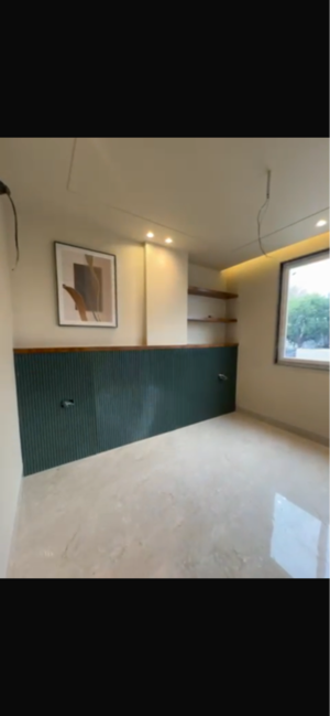  2 BHK Builder Floor at Dera Mandi – for Sale