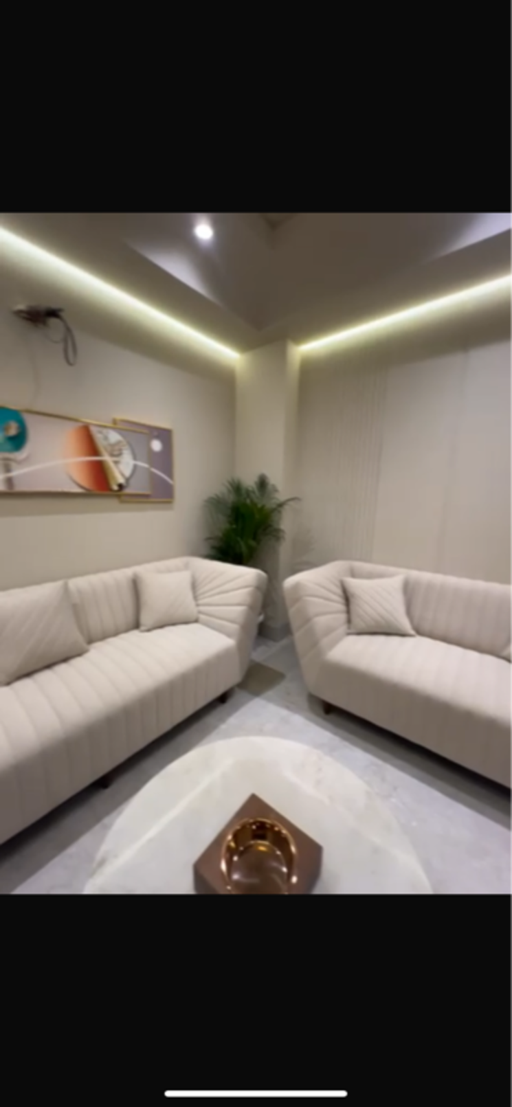 Living Room, dera mandi 2 Bedroom 80 Sq.Yd. Builder Floor In Dera Mandi Delhi 8475162