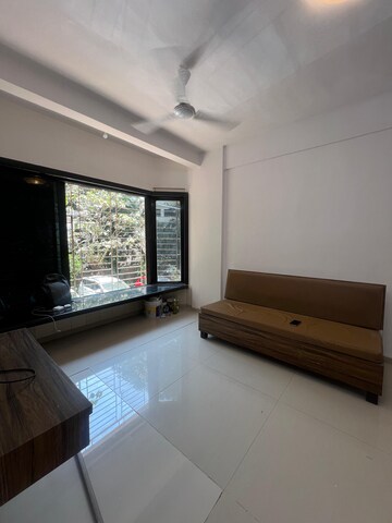 Master Bedroom in 2 BHK Apartment at Hiranandani Powai Park, Powai – for Rent