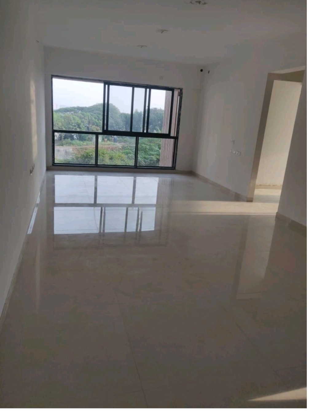 2 BHK Apartment For Rent in Kanakia Rainforest