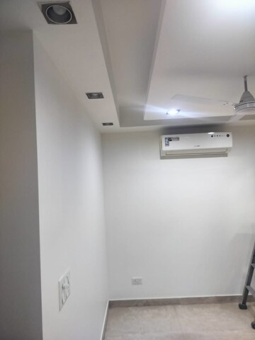 Floor Plan in 3 BHK Builder Floor at East Of Kailash – for Rent