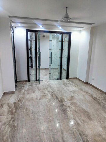 3 BHK Builder Floor For Rent in East Of Kailash