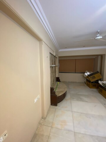 Gym in 2 BHK Apartment at Hiranandani Gardens, Powai – for Rent