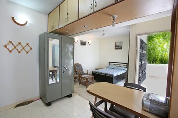 Bedroom in 1 RK Apartment at Clover Dale, Koregaon Park – for Rent