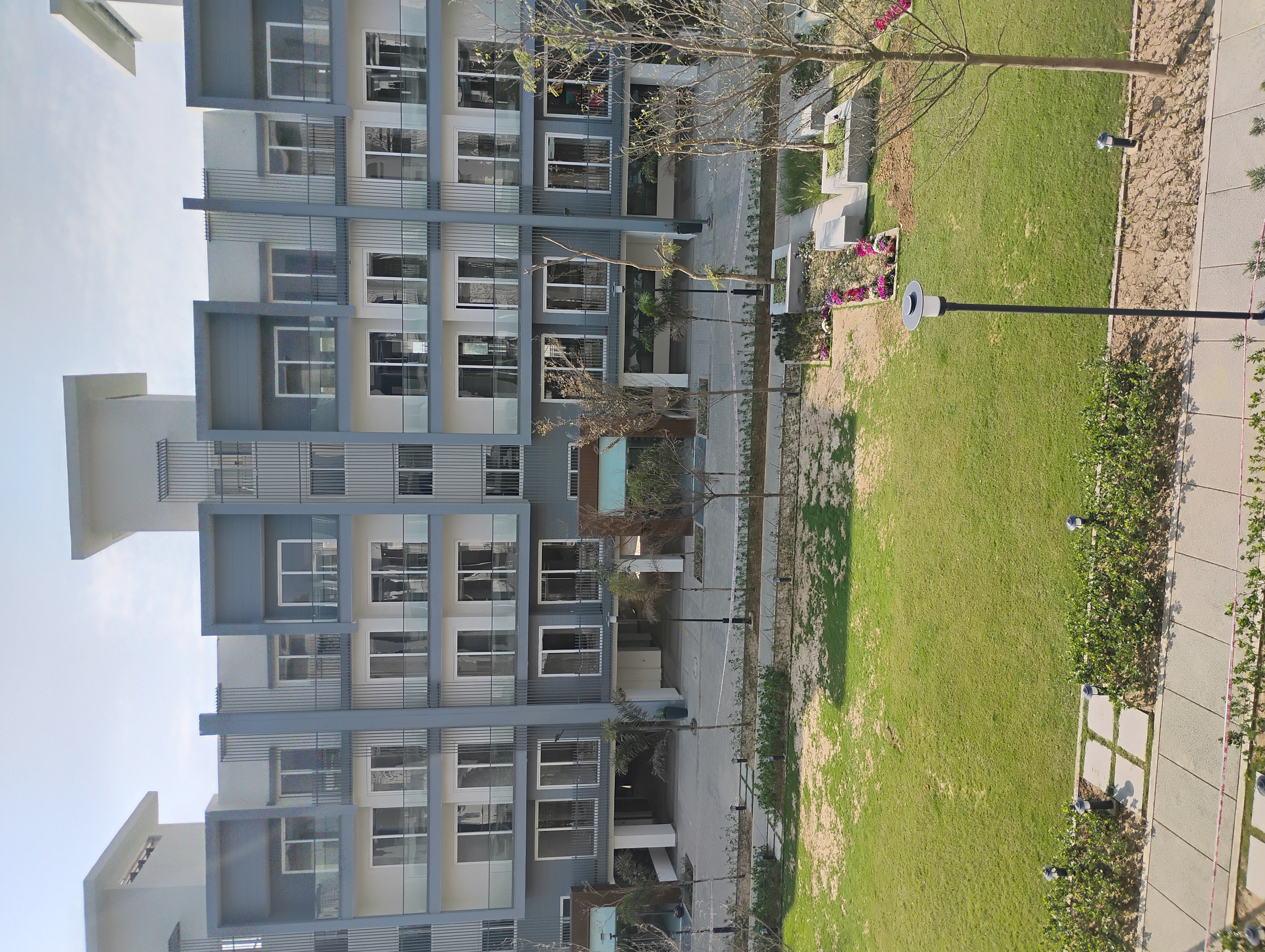 3.5 BHK Builder Floor For Sale in Smart World Gems