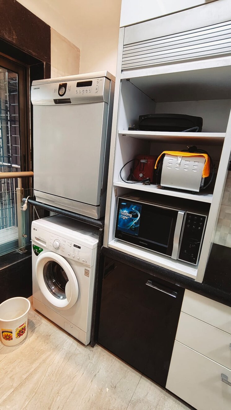 Bathroom, k-raheja-vistas 3 Bedroom 1139 Sq.Ft. Apartment In Andheri East Mumbai 8475298