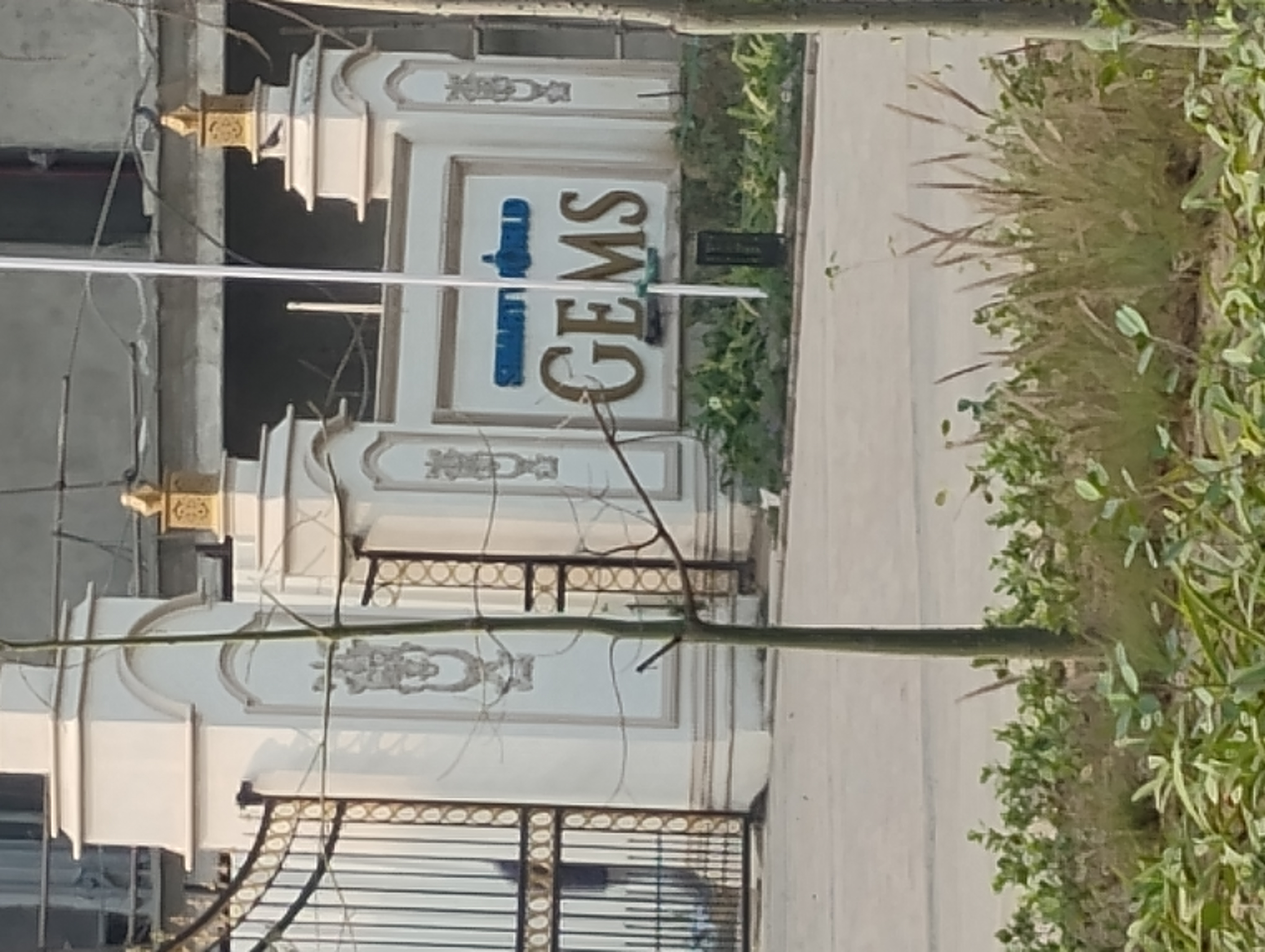 2.5 BHK + Servant Room Builder Floor For Sale in Smart World Gems