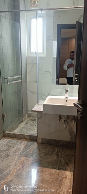 3 BHK Builder Floor For Sale in Janakpuri