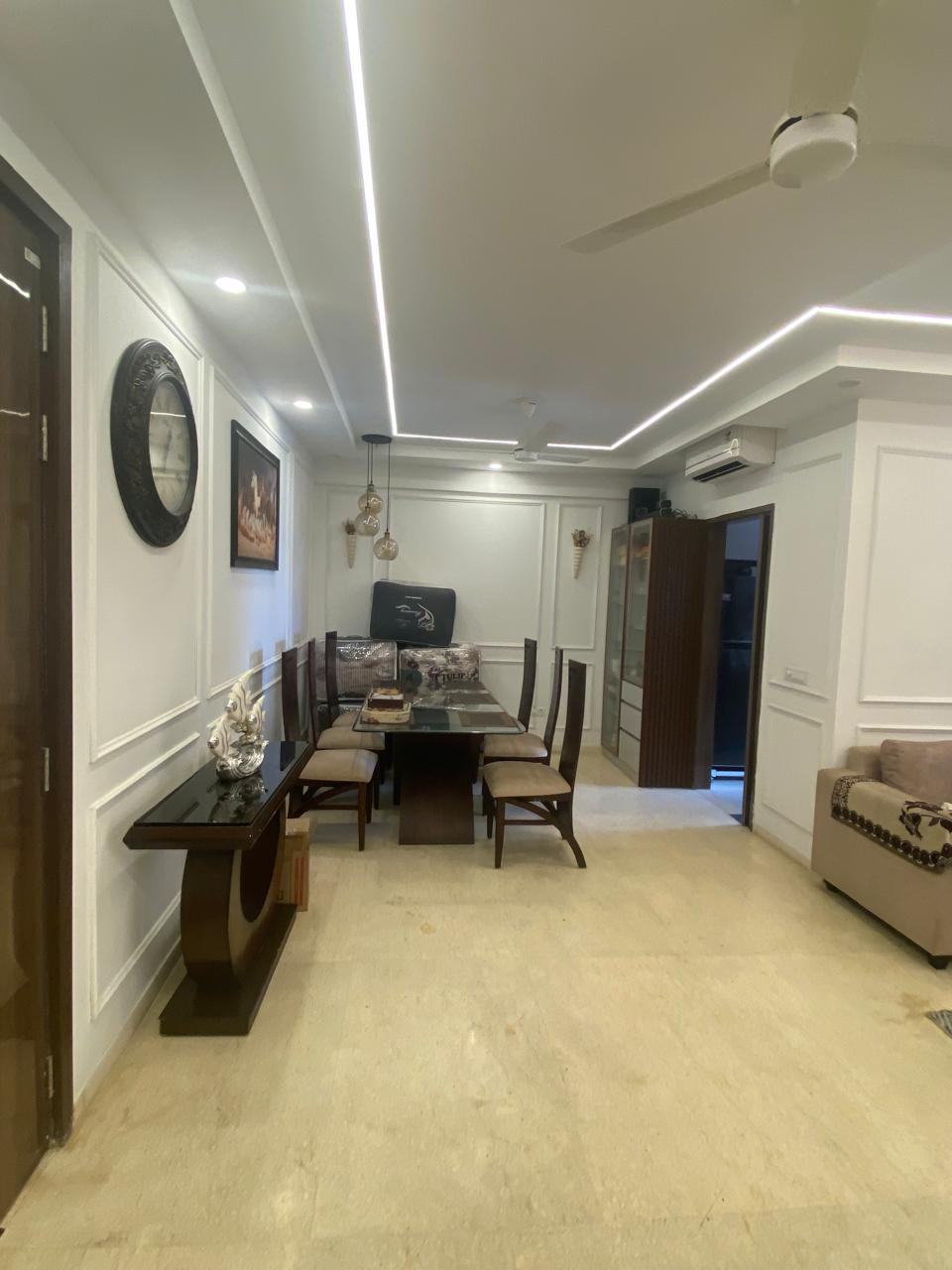 4 BHK + Pooja Room,Servant Room,Study Room,Extra Room Builder Floor For Sale in DLF Garden City Independent Floors