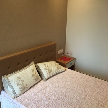 Bedroom in 1 BHK Apartment at Ajnara Daffodil, Sector 137 – for Rent
