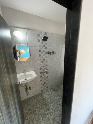 Bathroom in 1 BHK Apartment at Arihant Tower Vakola, Santacruz East – for Sale