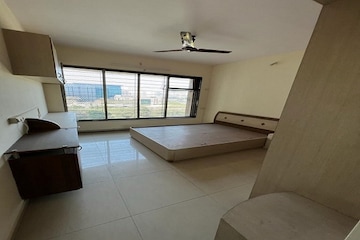 Master Bedroom in 2 BHK Apartment at Mayfair Housing Hillcrest, Vikhroli West – for Rent