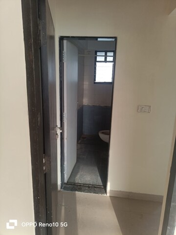 Room in 3 BHK Builder Floor at Andheri West – for Sale