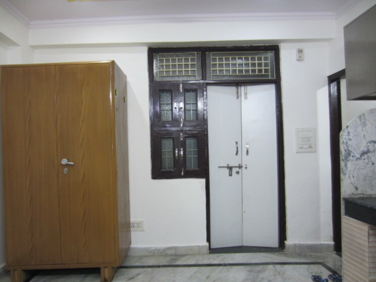 Master Bedroom, new ashok nagar 1 RK 250 Sq.Ft. Builder Floor In New Ashok Nagar Delhi 8475440